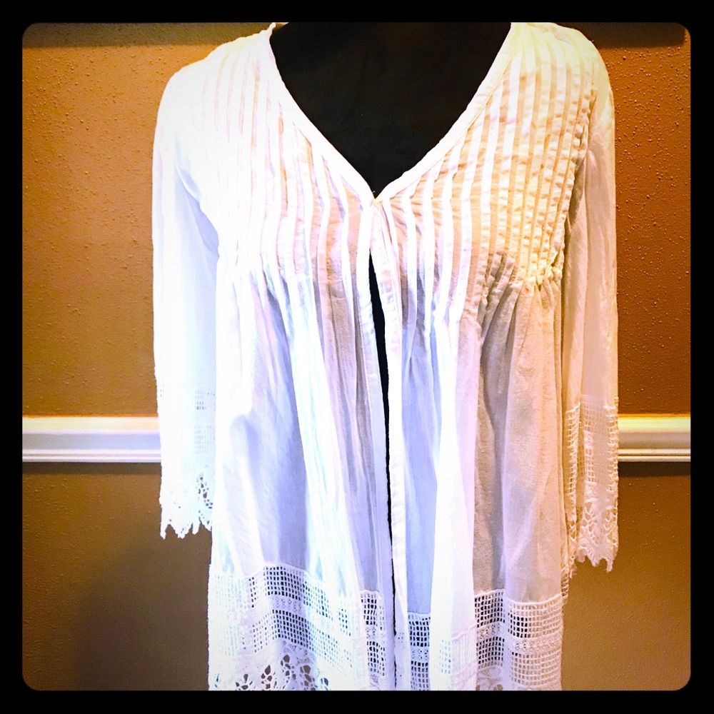 Forever 21 crochet tunic